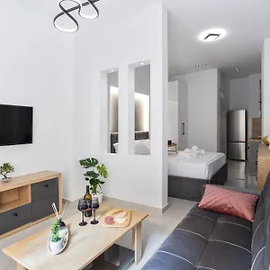 New Glamorous In Downtown Διαμέρισμα